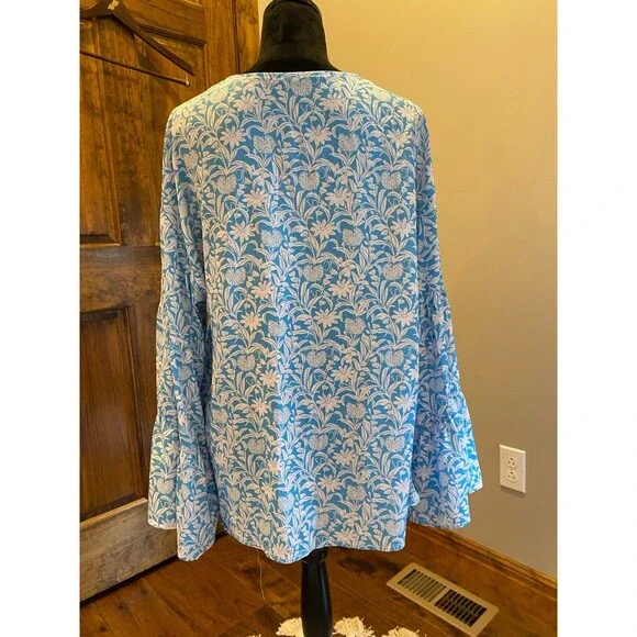 Womens Blouse Plus Size XL Blue Flowy Boho Peasant Bell Sleeve Casual Feminine - Picture 6 of 10